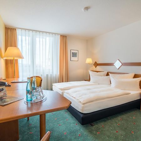 Airporthotel Residenz Steinenbronn Exteriér fotografie