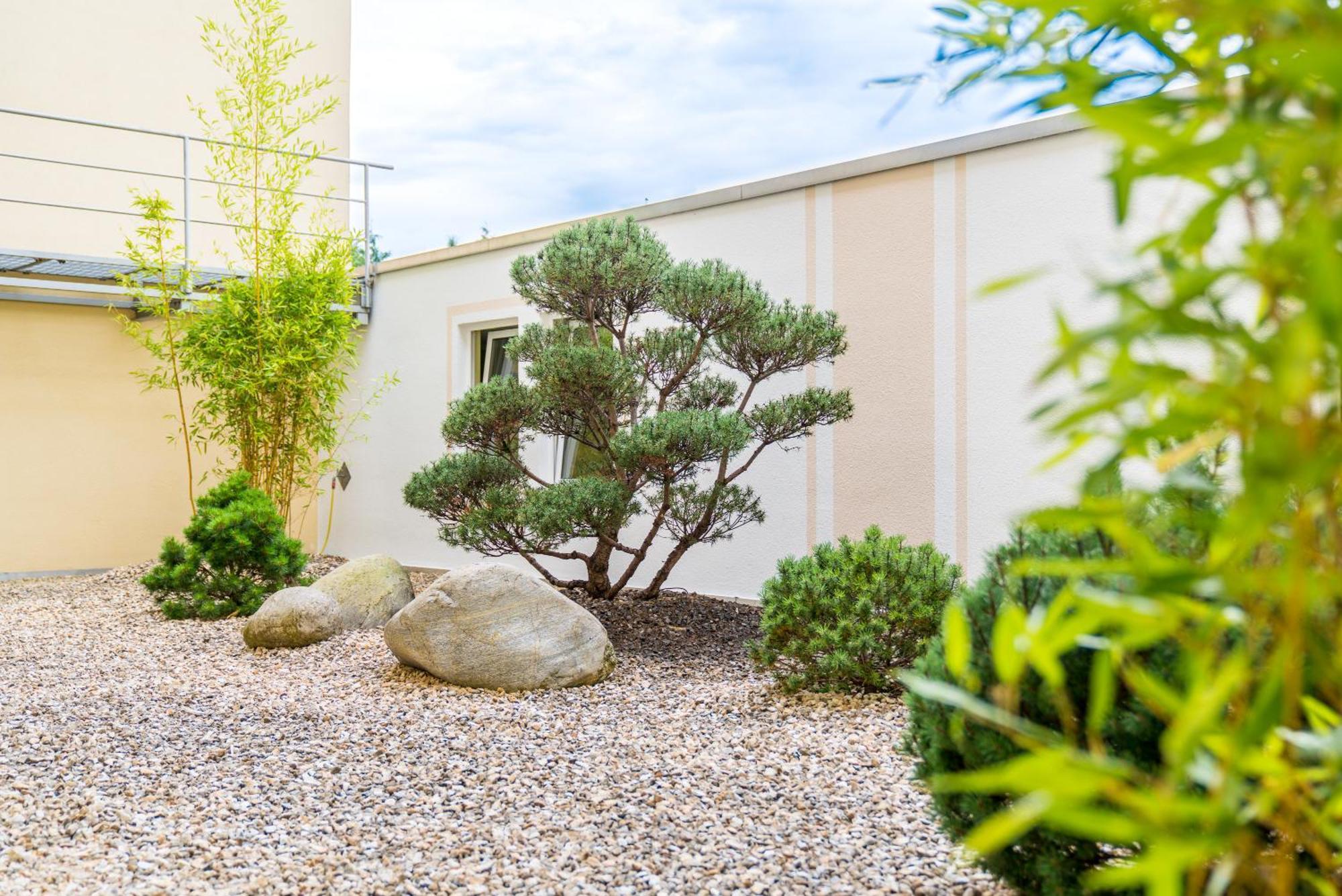 Airporthotel Residenz Steinenbronn Exteriér fotografie