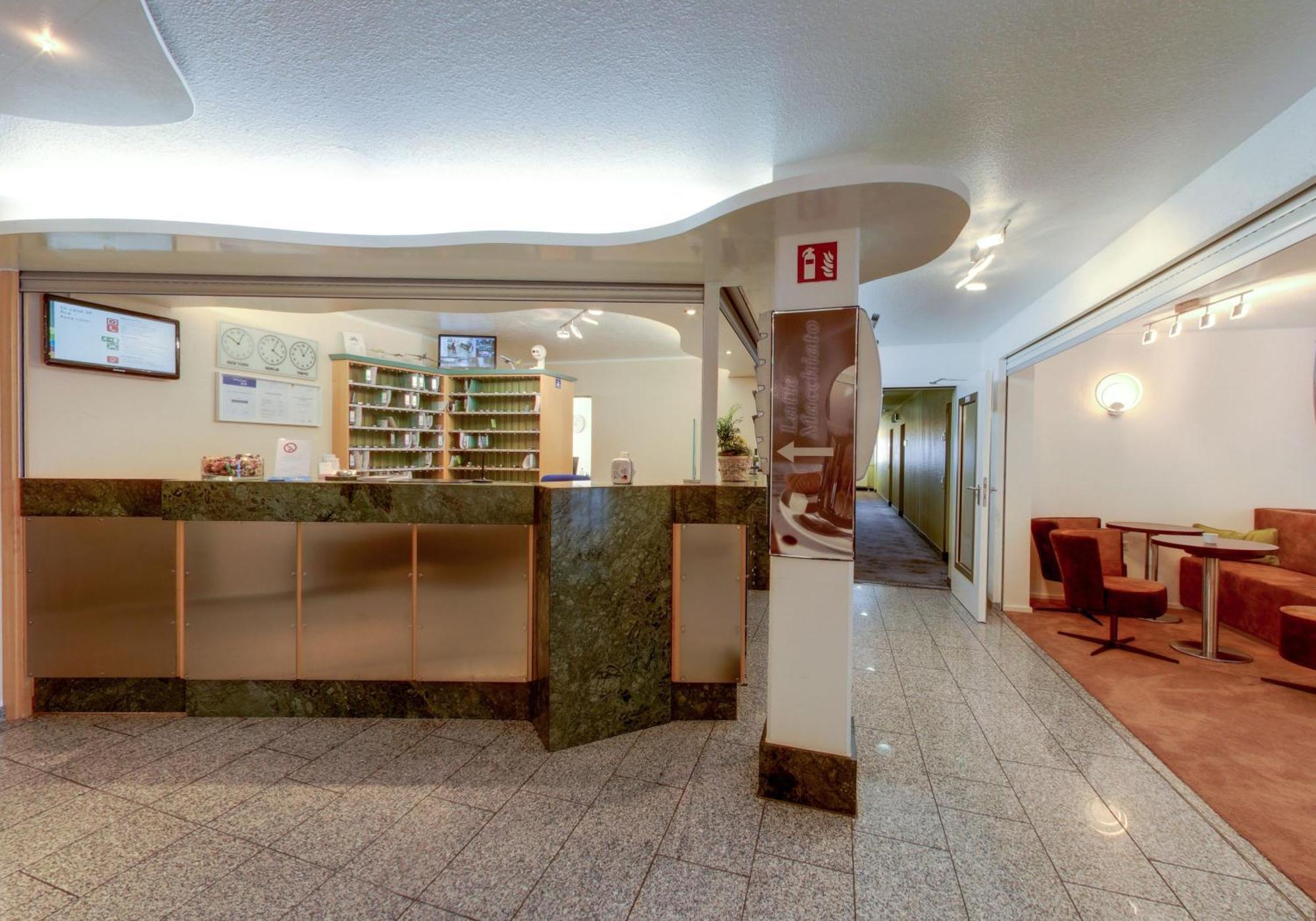 Airporthotel Residenz Steinenbronn Exteriér fotografie