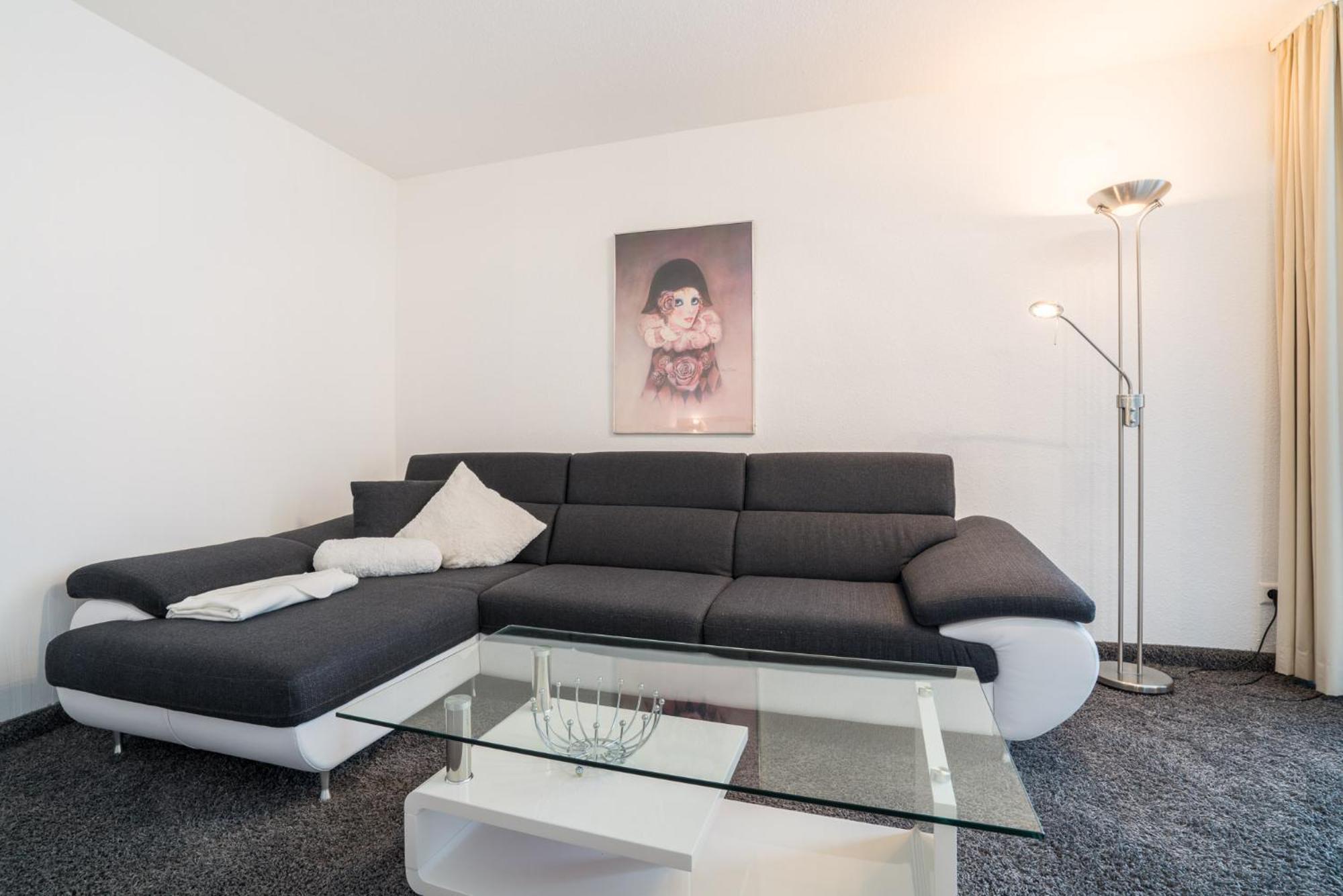 Airporthotel Residenz Steinenbronn Exteriér fotografie
