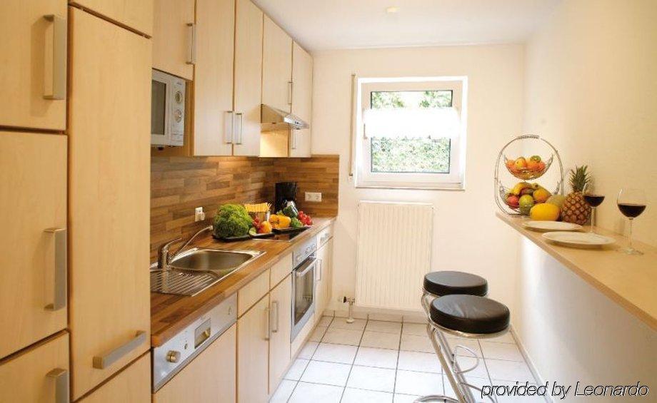 Airporthotel Residenz Steinenbronn Exteriér fotografie